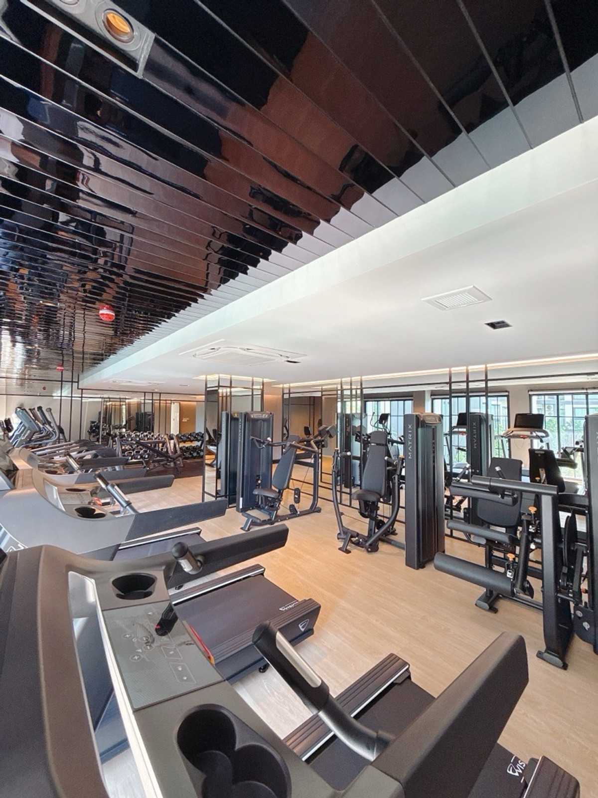 ขายคอนโดบางนา แบริ่ง ลาซาล : 𝐀𝐑𝐋𝐎 𝐋𝐀𝐒𝐀𝐋𝐋𝐄 𝟏𝟕 𝐅𝐑𝐄𝐄 เงินดาวน์ 𝐎 บาท ผ่อนสบายๆ 𝟔,𝟗𝟎𝟎/เดือน พร้อมเข้าอยู่ ห้องใหม่มือ𝟏 จากโครงการโดยตรง 