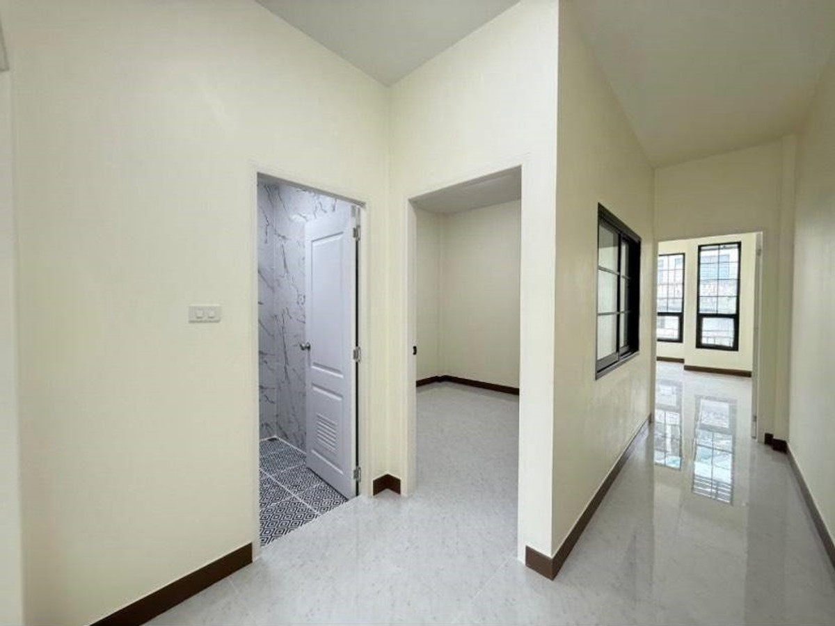 ให้เช่าทาวน์โฮมบางแค เพชรเกษม : ให้เช่า ทาวน์เฮ้าส์ 2 ชั้นสร้างใหม่! ใกล้ BTS เพชรเกษม 48 ทำเลดี เดินทางสะดวก มีเฟอร์นิเจอร์ราคา 16,000 บาท