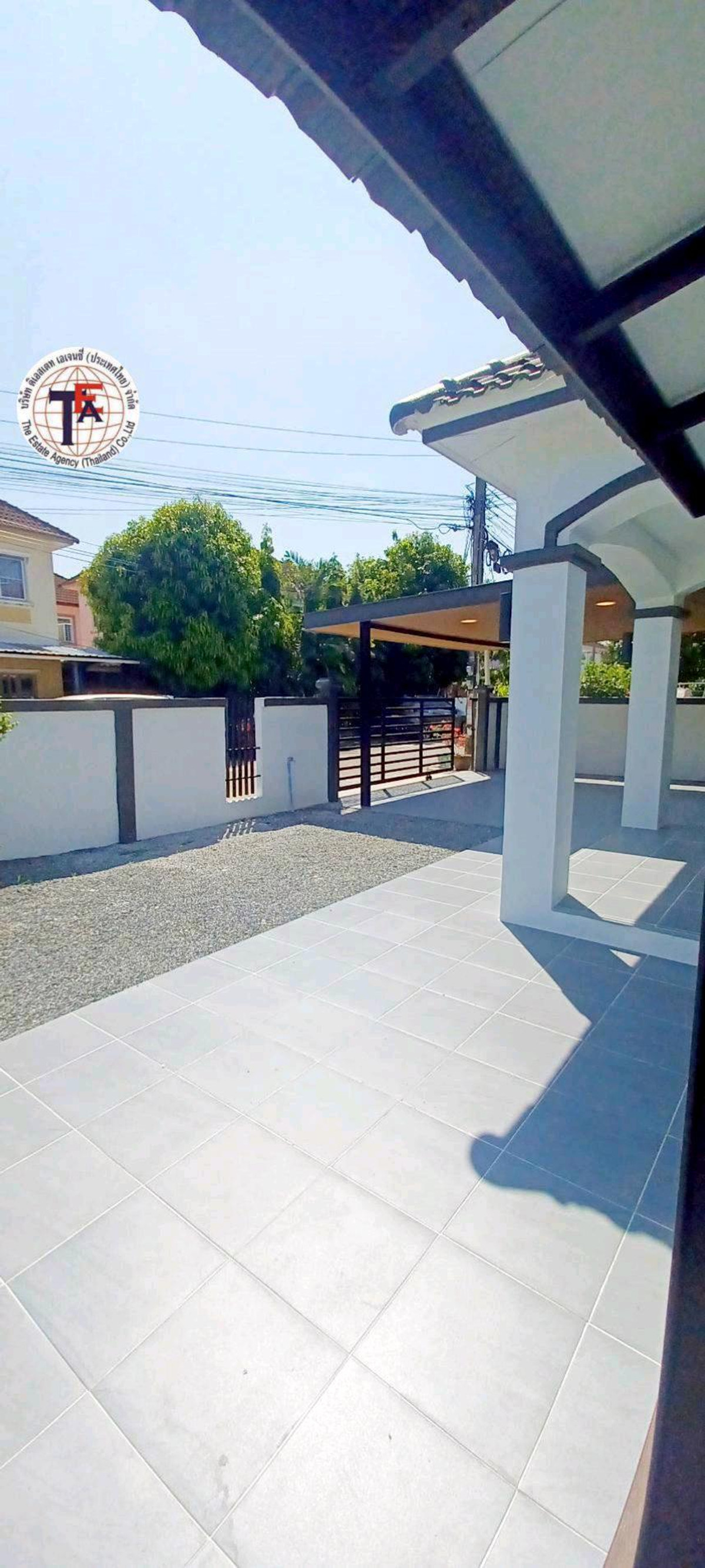 For SaleHouseMin Buri, Romklao : 2-story detached house for sale, KC Greenville Village, Mitmaitri 10/1, Nong Chok, Nong Chok Government Center. Nong Chok Phitthayanusorn School, Minburi Market, Mahanakorn University of Technology, Ramintra, Suwinthawong, Ekamai-Ramintra Expressway.