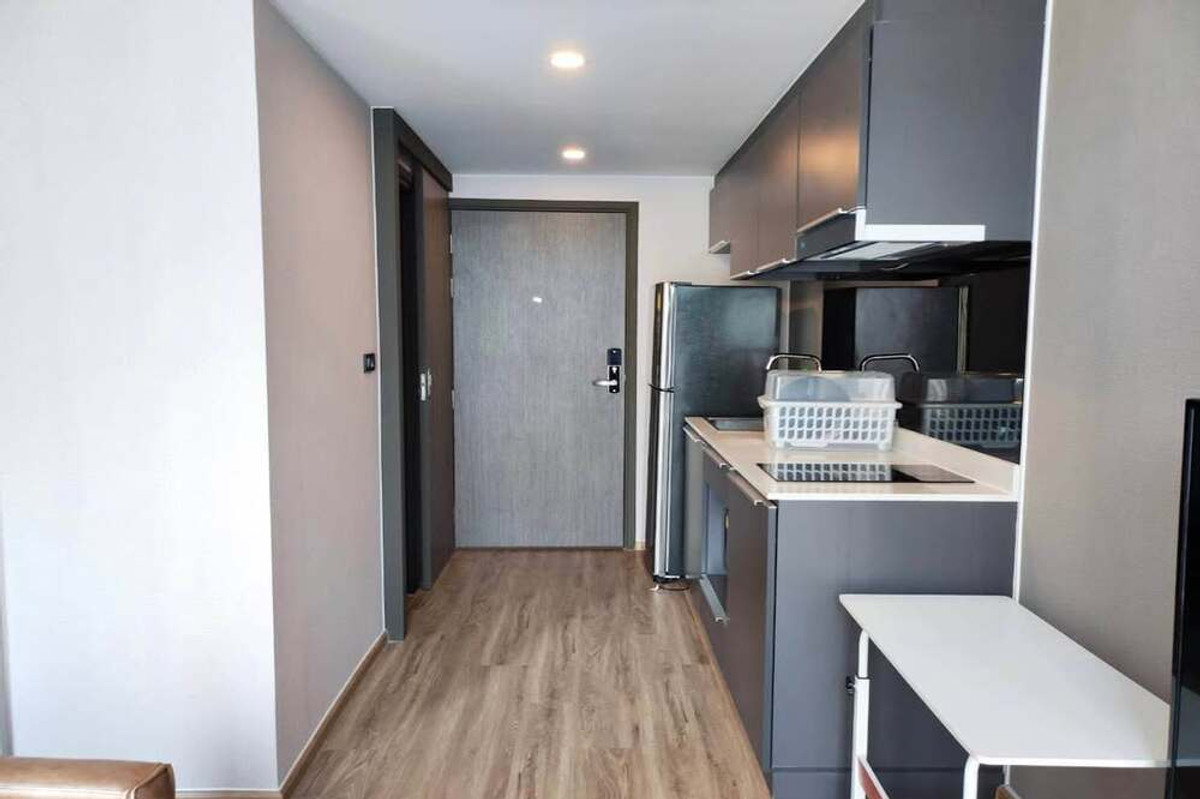 ให้เช่าคอนโดสุขุมวิท อโศก ทองหล่อ : 🔥 สำหรับเช่า !! ห้องกว้าง, มีอ่างอาบน้ำ, ส่วนกลางอลังการ !! 🔥 Code C20250200047..........The Teak Sukhumvit 39, 1 ห้องนอน, 1 ห้องน้ำ, แต่งครบ, พร้อมเข้าอยู่ 📣📣