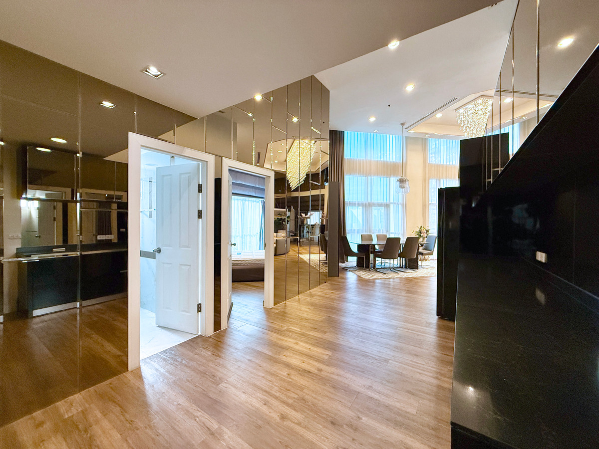 ให้เช่าคอนโดพระราม 9 เพชรบุรีตัดใหม่ RCA : 🚀 Belle Grand พระราม9 - 147ตรม. Penthouse เพดานสูง Clip(4K) 092-545-6151 (ทีม)