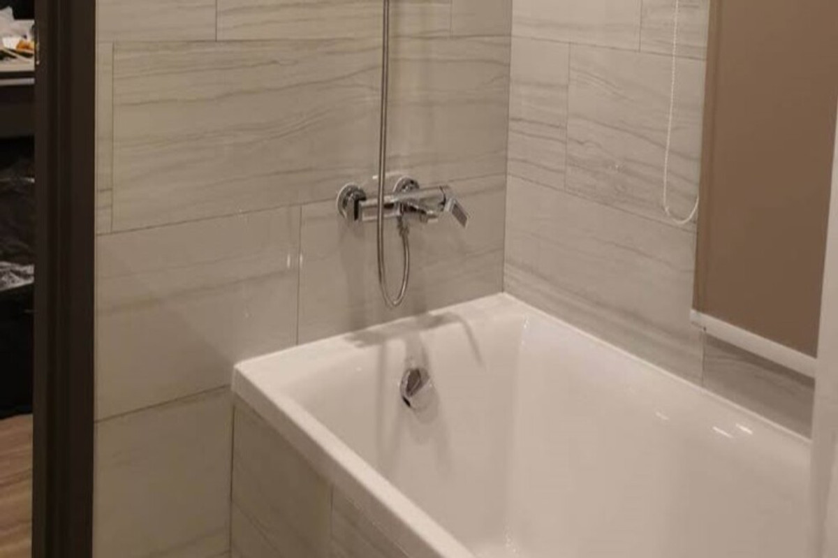 ให้เช่าคอนโดสุขุมวิท อโศก ทองหล่อ : 🔥 สำหรับเช่า !! ห้องกว้าง, มีอ่างอาบน้ำ, ส่วนกลางอลังการ !! 🔥 Code C20250200047..........The Teak Sukhumvit 39, 1 ห้องนอน, 1 ห้องน้ำ, แต่งครบ, พร้อมเข้าอยู่ 📣📣