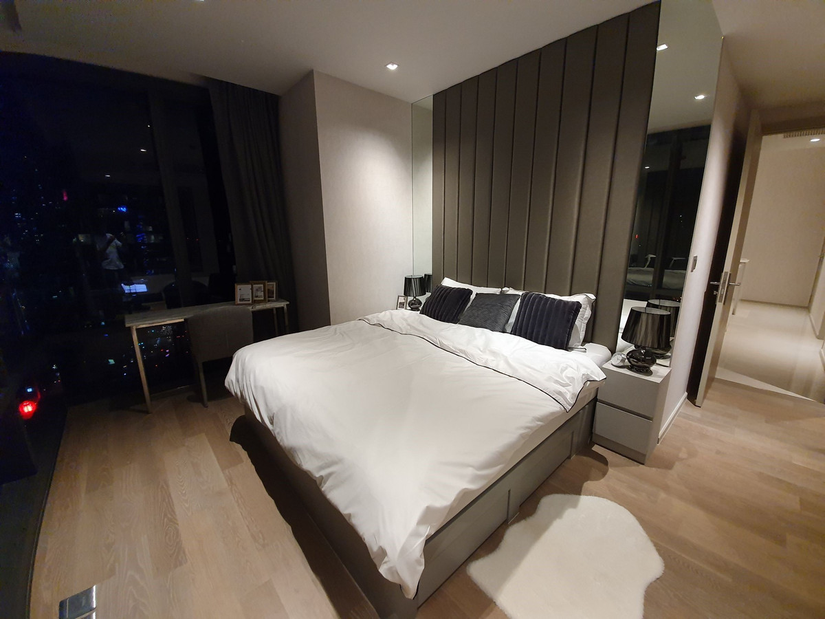 For RentCondoSilom, Saladaeng, Bangrak : ✨ High Floor | Mahanakhon View -- 2 beds