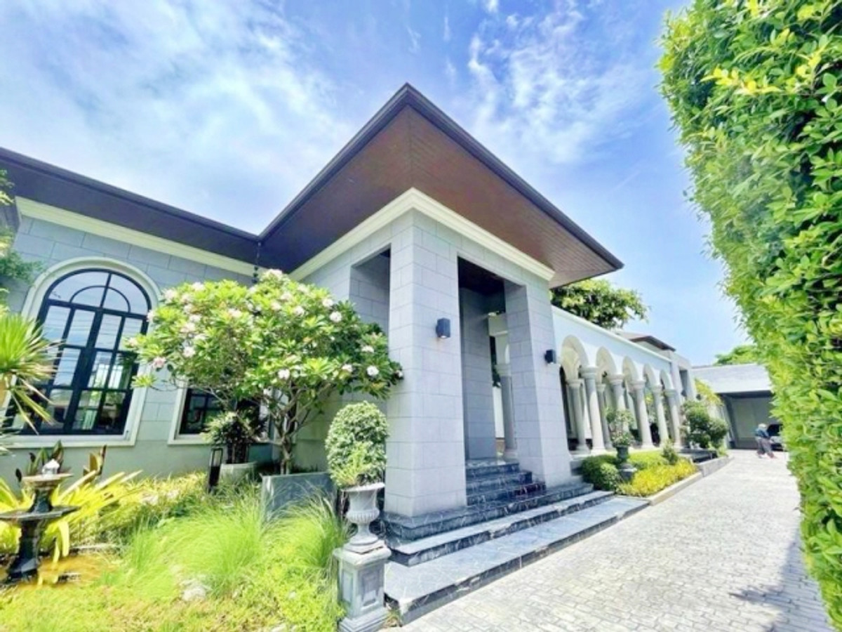 ขายบ้านแจ้งวัฒนะ เมืองทอง : คฤหาสน์หรู ใจกลางเมือง เมืองทองธานี โครงการ 5 ทำเลศักยภาพ ใกล้ทางด่วน–ศูนย์ราชการ–สนามบินดอนเมือง พร้อมเข้าอยู่