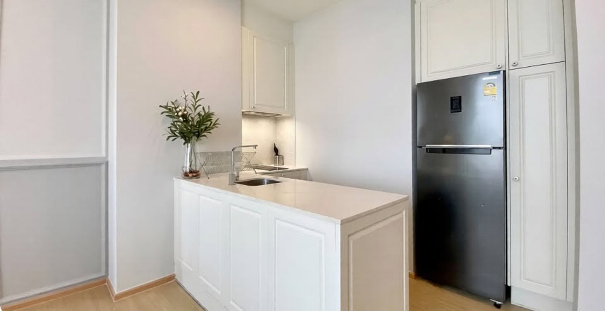 ให้เช่าคอนโดสุขุมวิท อโศก ทองหล่อ : Rare unit - 1 bed 56sqm ✨