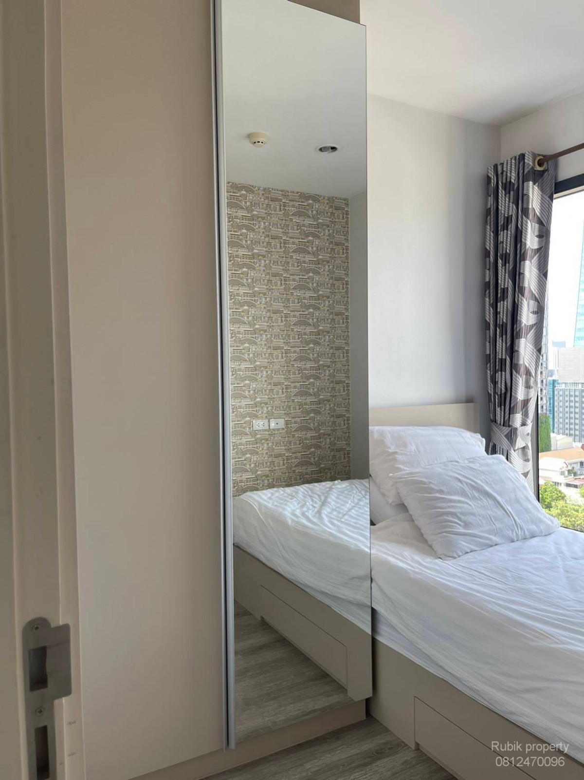 ขายคอนโดอารีย์ อนุสาวรีย์ : 🏢 ขายคอนโด Centric Ari Station – แต่งสวย ทำเลดี ใจกลางอารีย์ RB1724 โครงการคุณภาพ บนทำเลสุขุมวิท–พหลโยธิน ใกล้รถไฟฟ้า เดินทางสะดวกสุด ๆ