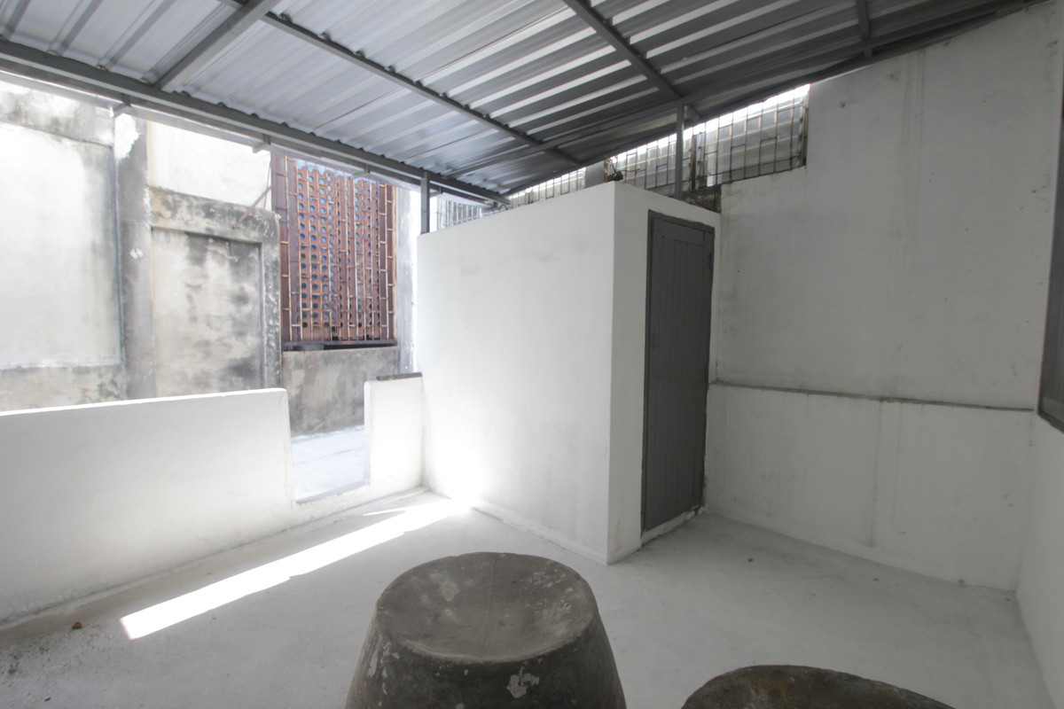 For SaleShop HouseRathburana, Suksawat : Suksawat Daokhanong Commercial Building Near Chom Thong Wutthakat BTS, 3 floors, additions, residential, warehouse, Rama 2 Expressway, Dao Khanong Market, price negotiable.