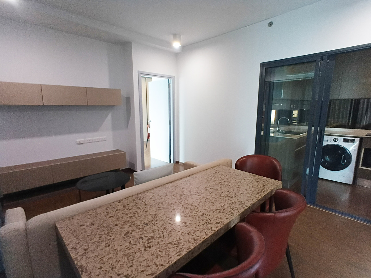 ให้เช่าคอนโดสะพานควาย จตุจักร : 🌟 ปล่อยเช่า ห้องมุม Layout พิเศษที่มีเพียงห้องเดียวในชั้น! 2BR 63.21 ตร.ม.