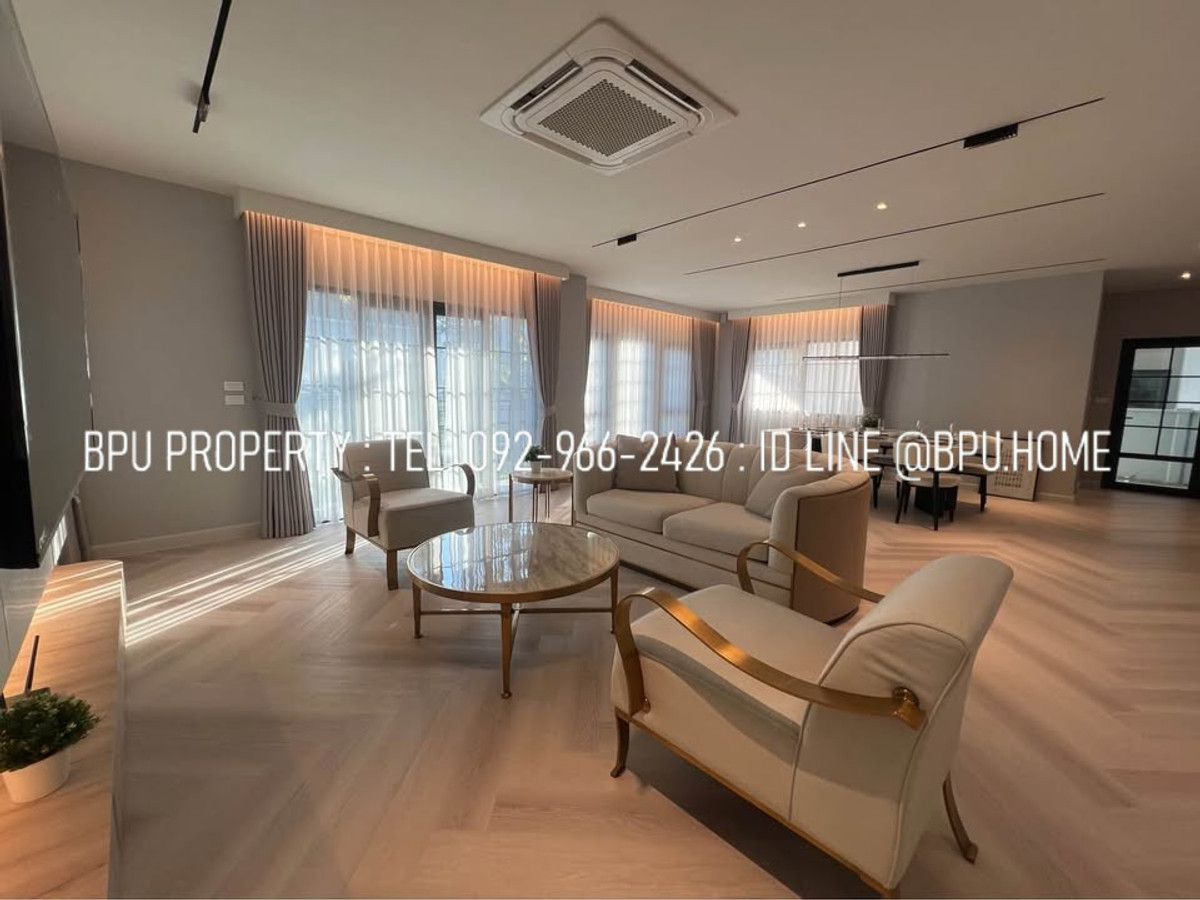 For RentHouseBangna, Bearing, Lasalle : ** 4 Bedrooms Single House for Rent ** Centro Bangna Near Mega Bangna (New Project Phase 2)