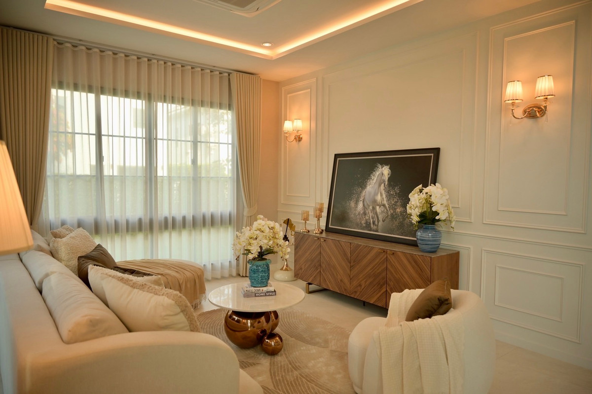 For RentHouseBangna, Bearing, Lasalle : Single house for rent, Setthasiri Bangna Km.10 280,000 baht.