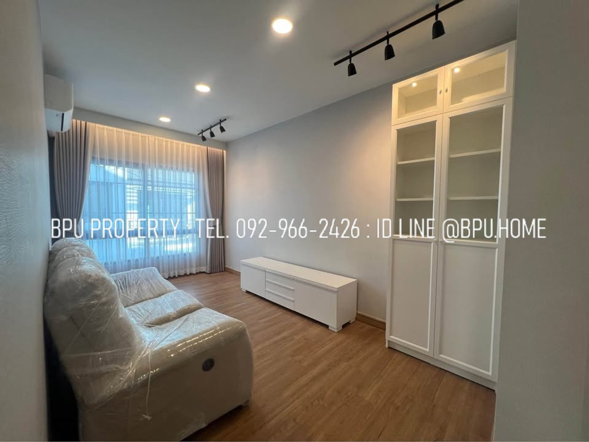 For RentHouseBangna, Bearing, Lasalle : ** 4 Bedrooms Single House for Rent ** Centro Bangna Near Mega Bangna (New Project Phase 2)