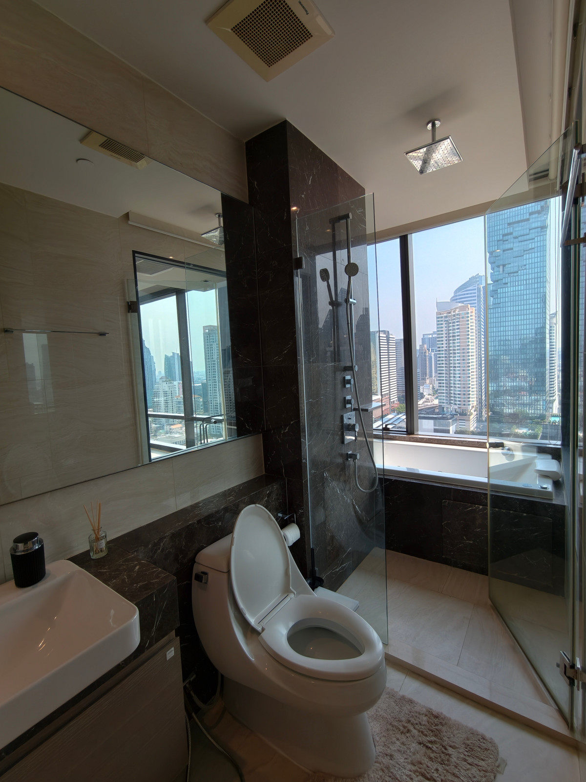 For RentCondoSilom, Saladaeng, Bangrak : ✨ High Floor | Mahanakhon View -- 2 beds
