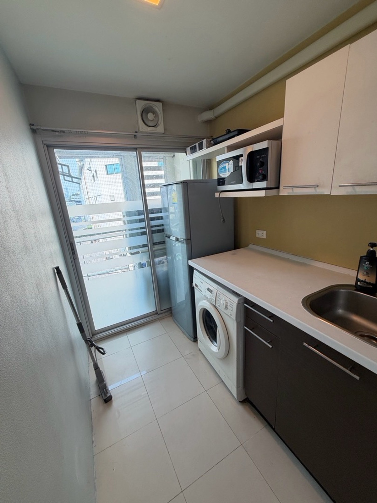 For RentCondoOnnut, Udomsuk : ✨ The Room 79 – Big room, hard to find!