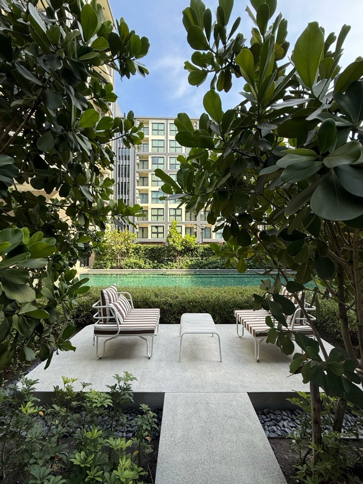 ขายคอนโดบางนา แบริ่ง ลาซาล : 𝐀𝐑𝐋𝐎 𝐋𝐀𝐒𝐀𝐋𝐋𝐄 𝟏𝟕 𝐅𝐑𝐄𝐄 เงินดาวน์ 𝐎 บาท ผ่อนสบายๆ 𝟔,𝟗𝟎𝟎/เดือน พร้อมเข้าอยู่ ห้องใหม่มือ𝟏 จากโครงการโดยตรง 