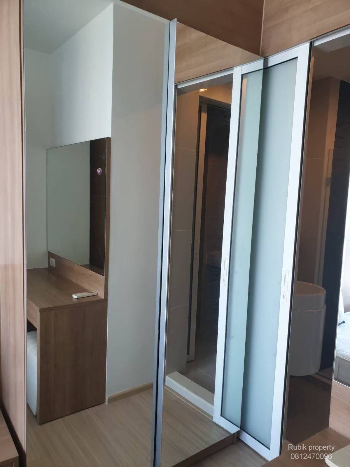 For RentCondoOnnut, Udomsuk : 🌟 Rhythm Sukhumvit 50 | For Rent RB1729 Condo located on Sukhumvit Road, near BTS On Nut, only 200 meters, convenient travel, with complete amenities.
