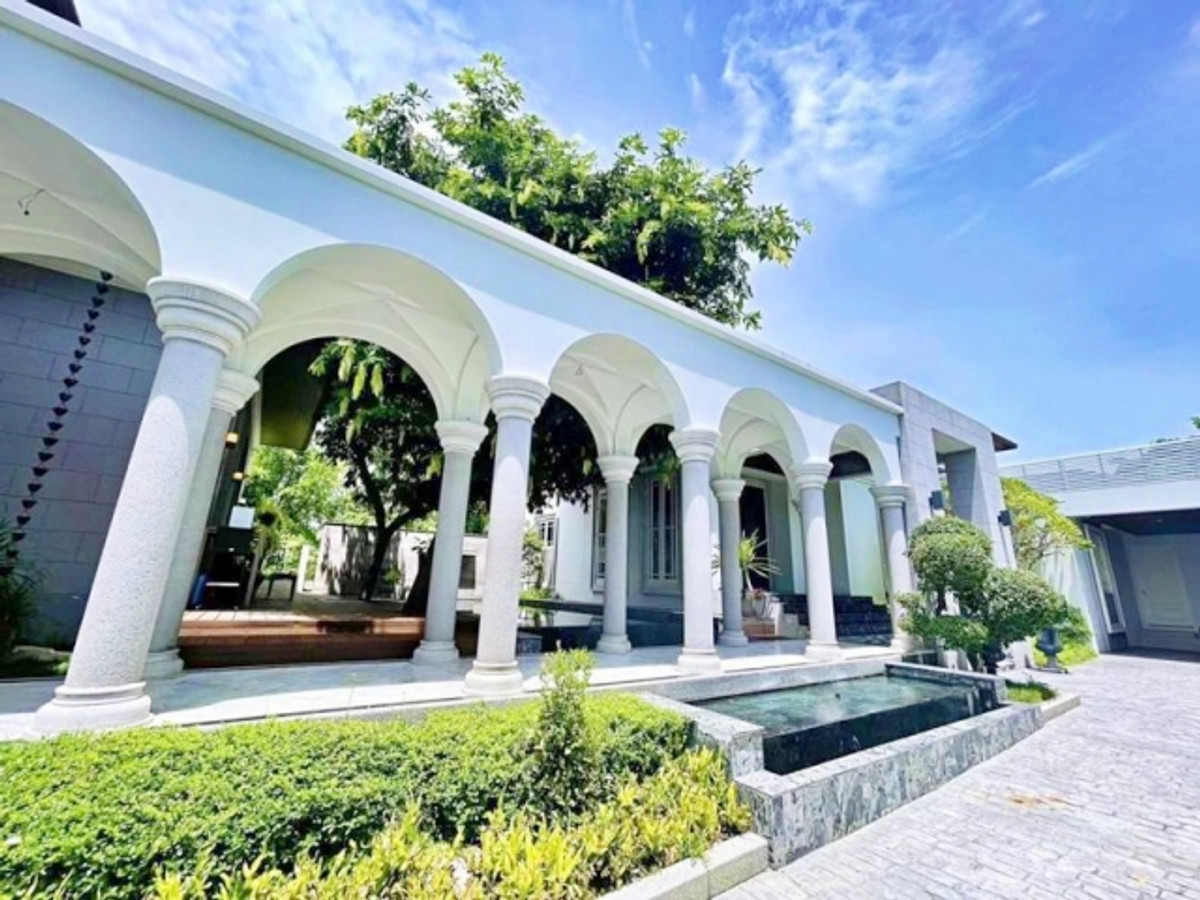 ขายบ้านแจ้งวัฒนะ เมืองทอง : คฤหาสน์หรู ใจกลางเมือง เมืองทองธานี โครงการ 5 ทำเลศักยภาพ ใกล้ทางด่วน–ศูนย์ราชการ–สนามบินดอนเมือง พร้อมเข้าอยู่