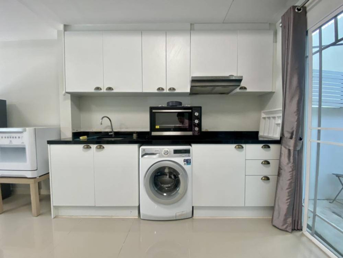 ให้เช่าทาวน์โฮมบางนา แบริ่ง ลาซาล : ให้เช่าทาวน์โฮม อินดี้ บางนา กม.7 ใกล้ เมกา บางนา เพียง 7 นาที