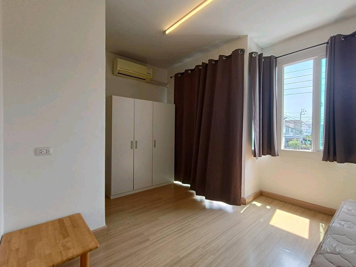 ขายทาวน์โฮมลาดกระบัง สุวรรณภูมิ : บ้านคุณภาพในทำเลที่ใช่ ราคาตัดสินใจง่าย หลังบ้านไม่ชนใคร เป็นส่วนตัว