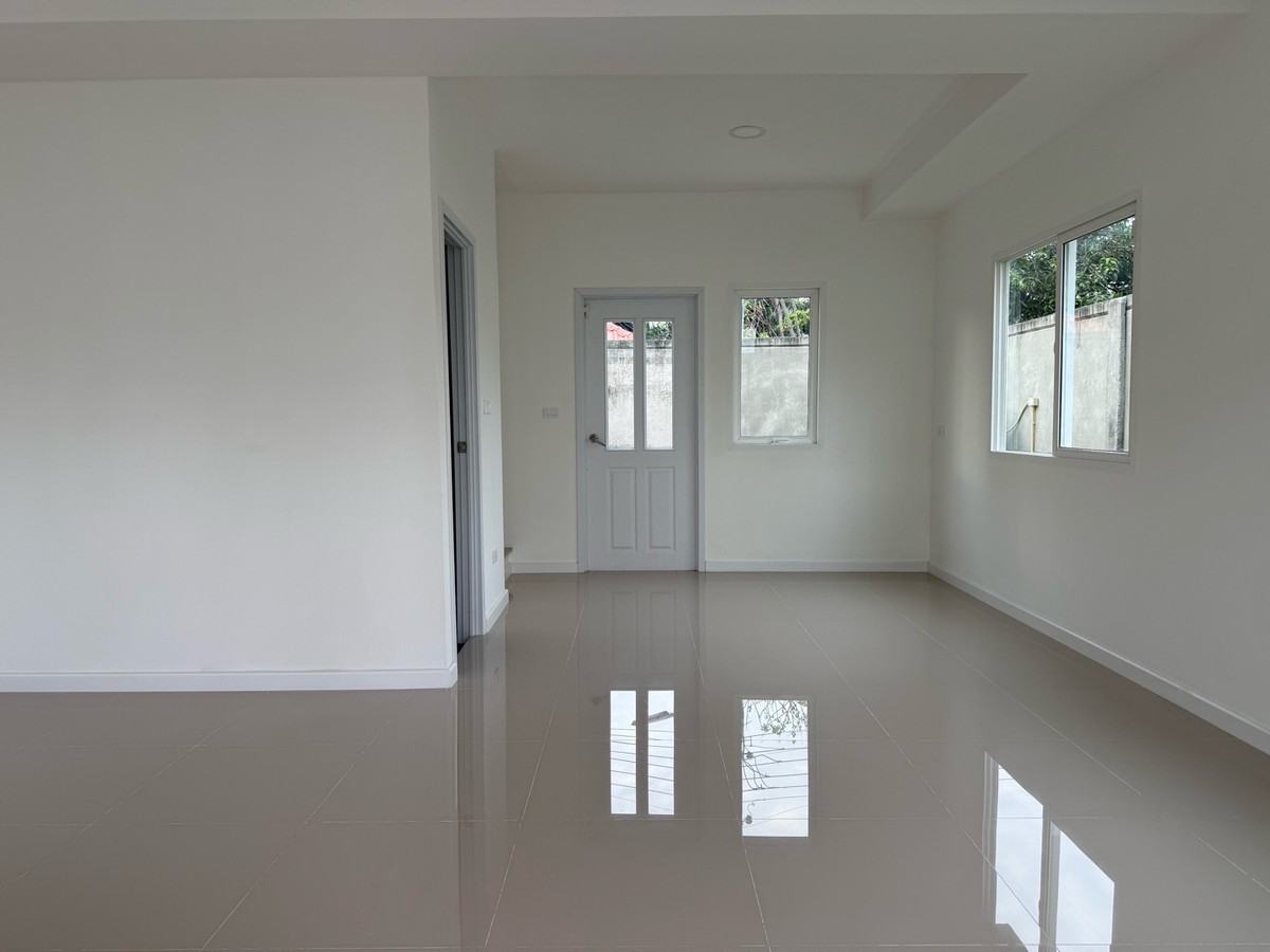 ขายทาวน์โฮมมีนบุรี-ร่มเกล้า : ทาวน์โฮมใหม่ 2 ชั้น แปลงมุมที่ดินใหญ่ โครงการ Casa City รามคำแหง-มิสทีน 
ทำเลดี 5 นาที ถึง MRT สายสีส้ม 