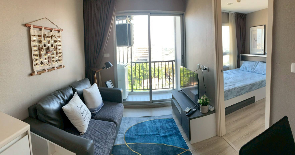 For RentCondoBang kae, Phetkasem : ⭐️ Chewathai Phetkasem 27 ⭐️ Beautiful room for rent. Decorated and ready to move in There are electrical appliances.