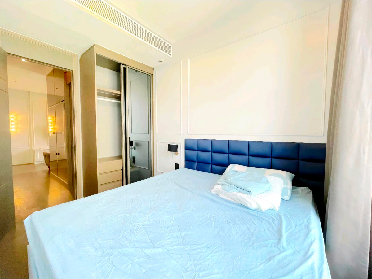 ขายคอนโดพระราม 9 เพชรบุรีตัดใหม่ RCA : (For Sale at Loss🔥) 📍The Esse at Singha Complex | High-Floor 2BR 77sqm | Only 19.99 MB (🔥 257k THB/sq.m. 🔥)