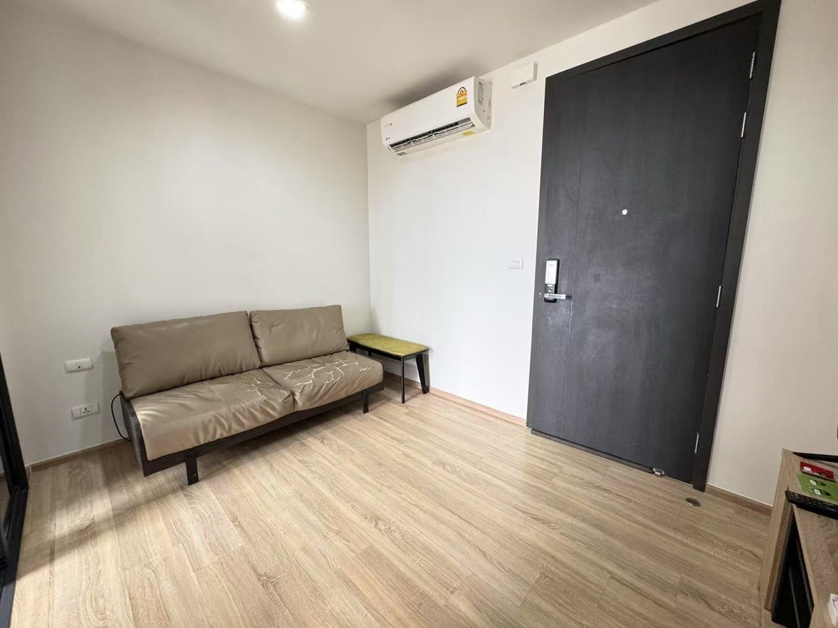 For RentCondoRama9, Petchburi, RCA : For rent: The Base Garden Rama9, ready to move in.