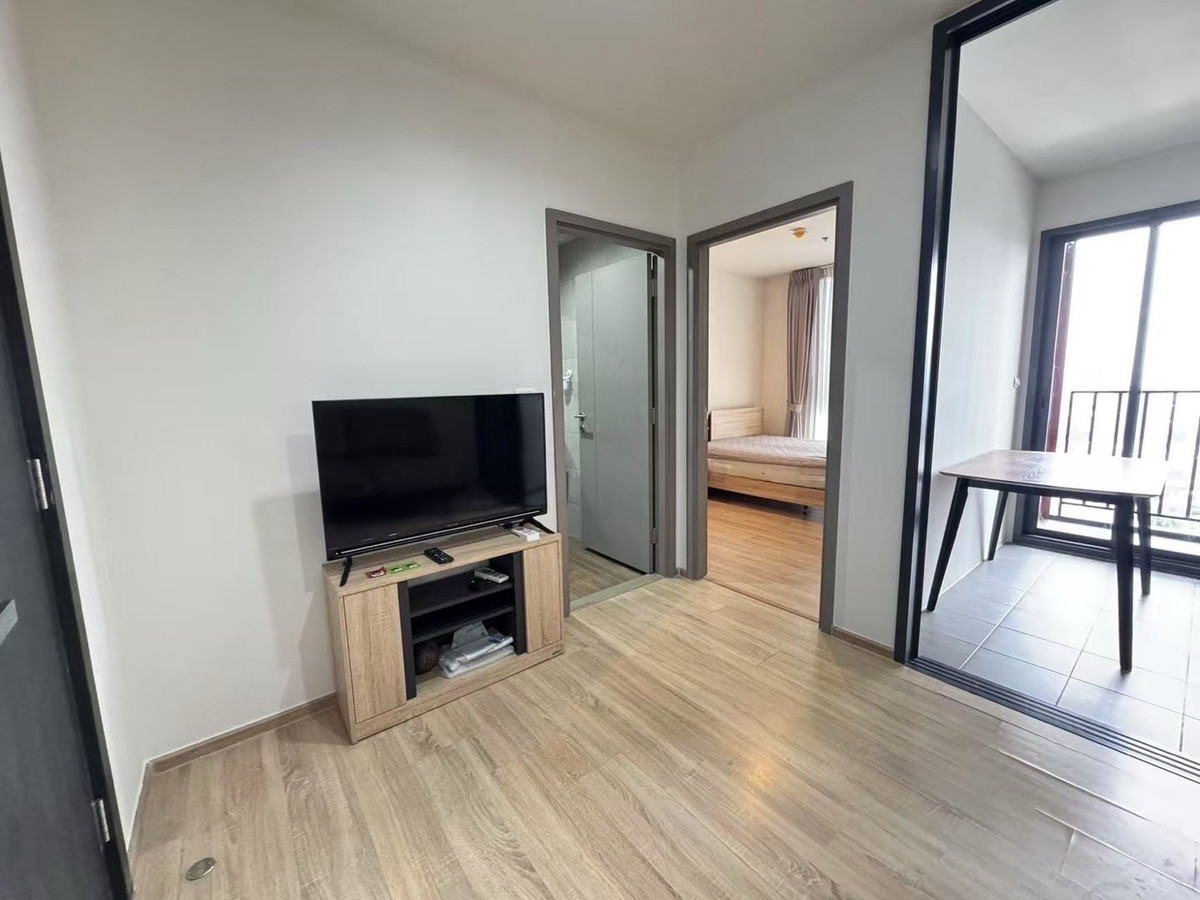 For RentCondoRama9, Petchburi, RCA : For rent: The Base Garden Rama9, ready to move in.