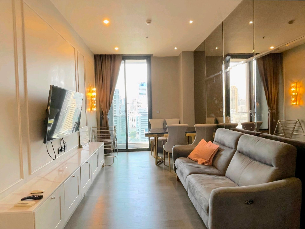ขายคอนโดพระราม 9 เพชรบุรีตัดใหม่ RCA : (For Sale at Loss🔥) 📍The Esse at Singha Complex | High-Floor 2BR 77sqm | Only 19.99 MB (🔥 257k THB/sq.m. 🔥)