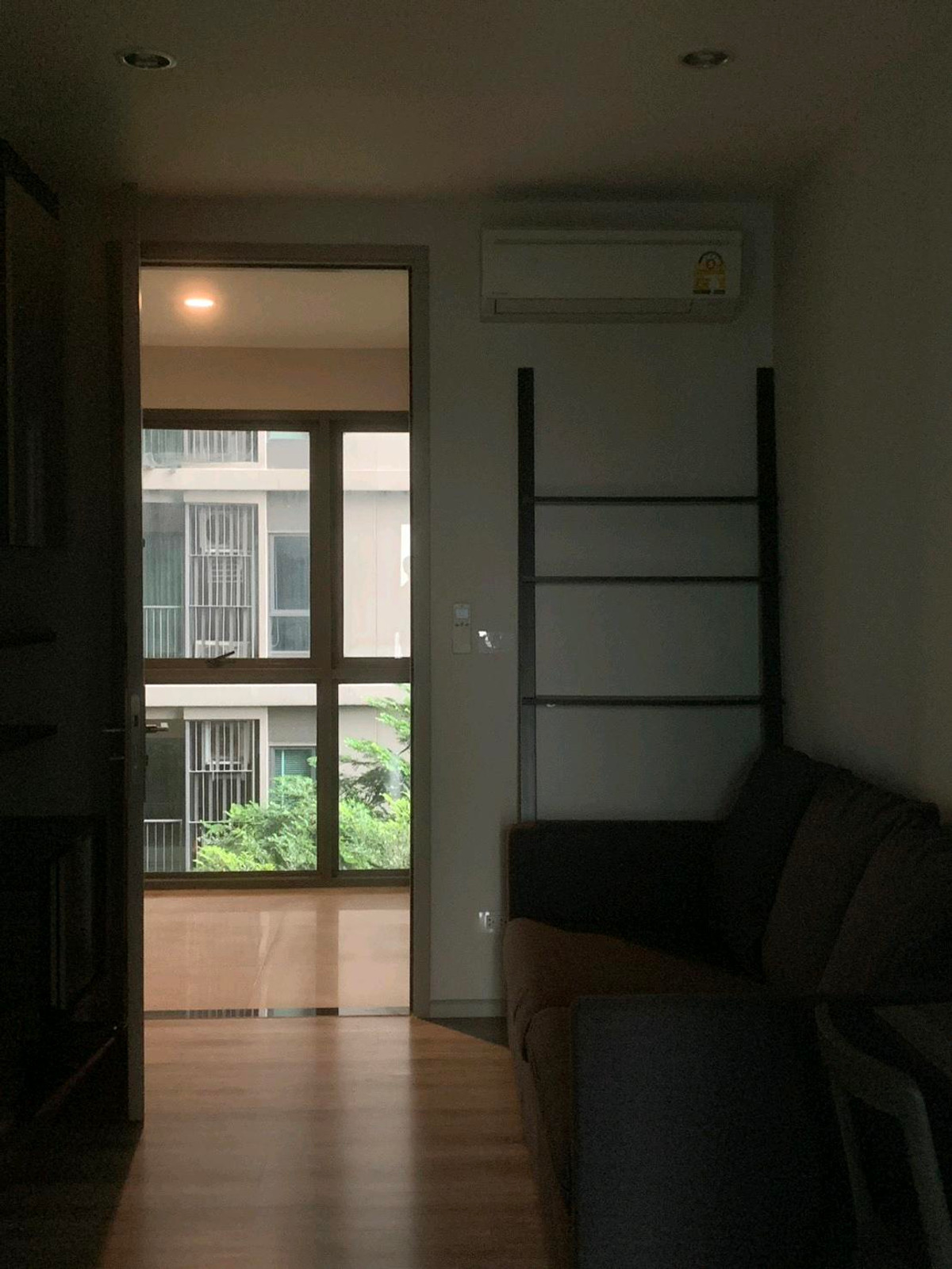 For RentCondoAri,Anusaowaree : Condo Centric Ari near BTS Ari, fully furnished, ready for sale.