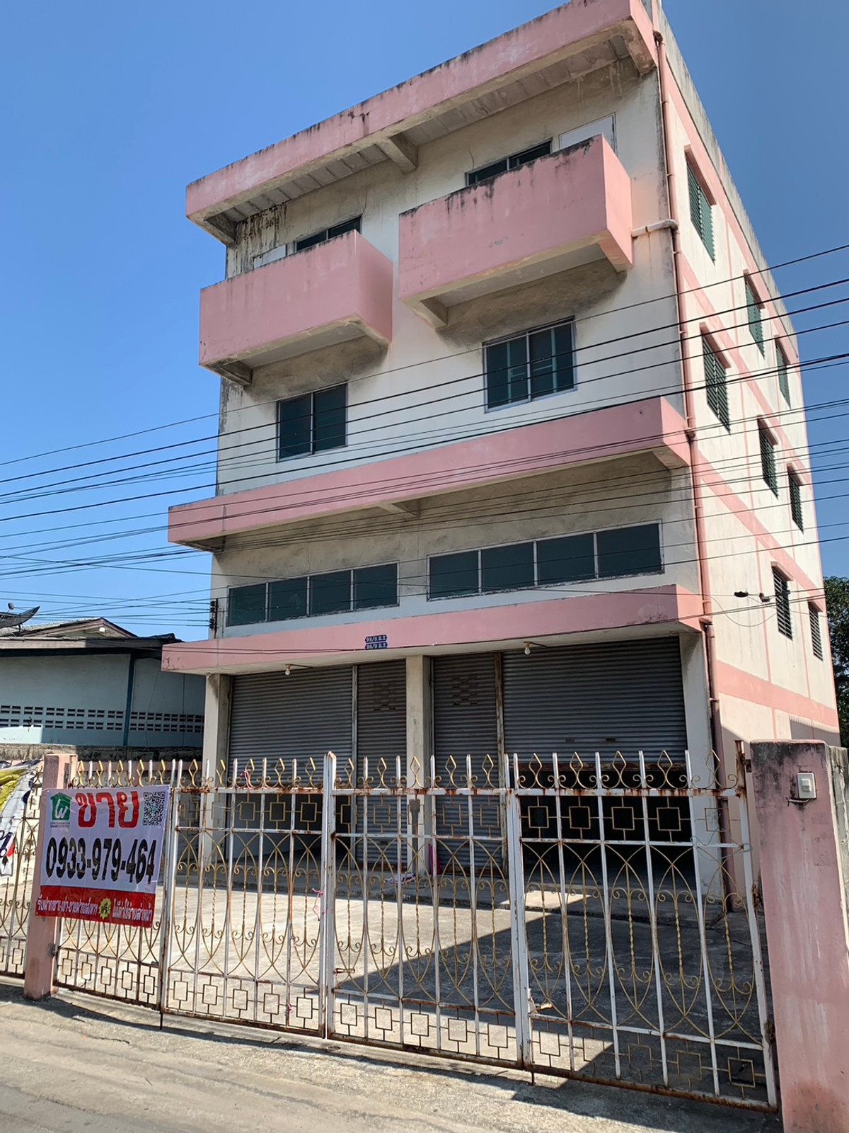 ขายอาคารพาณิชย์เอกชัย บางบอน : โอกาศทองสำหรับนักลงทุน อาคารพาณิชย์ทำเลดี  