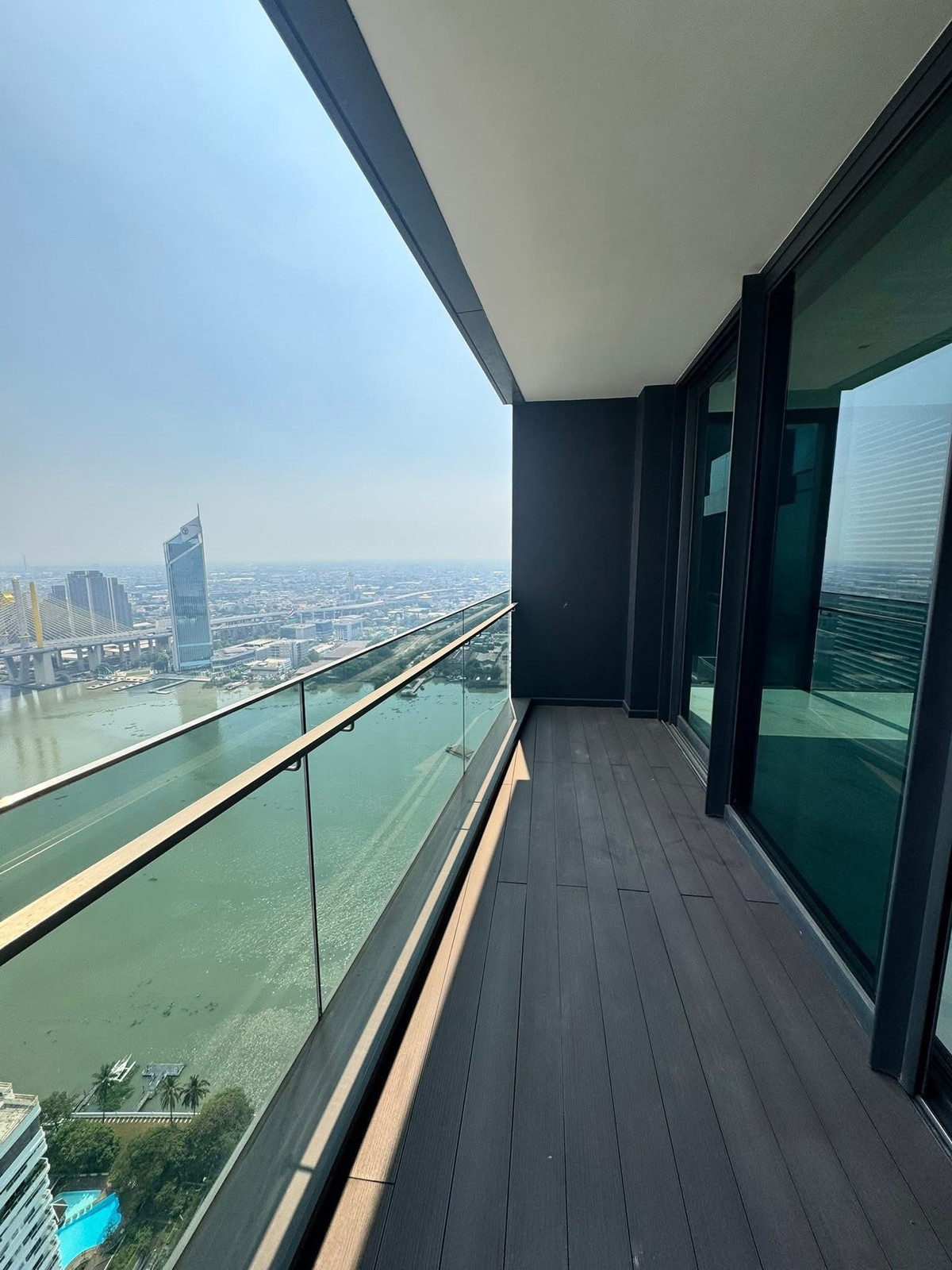 ขายคอนโดพระราม 3 สาธุประดิษฐ์ : 🐾 Pet-Friendly ระดับ Super Luxury! ขาย คณาพญา เรสซิเดนซ์ พระราม 3 (ชั้น 39 วิวโค้งน้ำเจ้าพระยา) 🌊