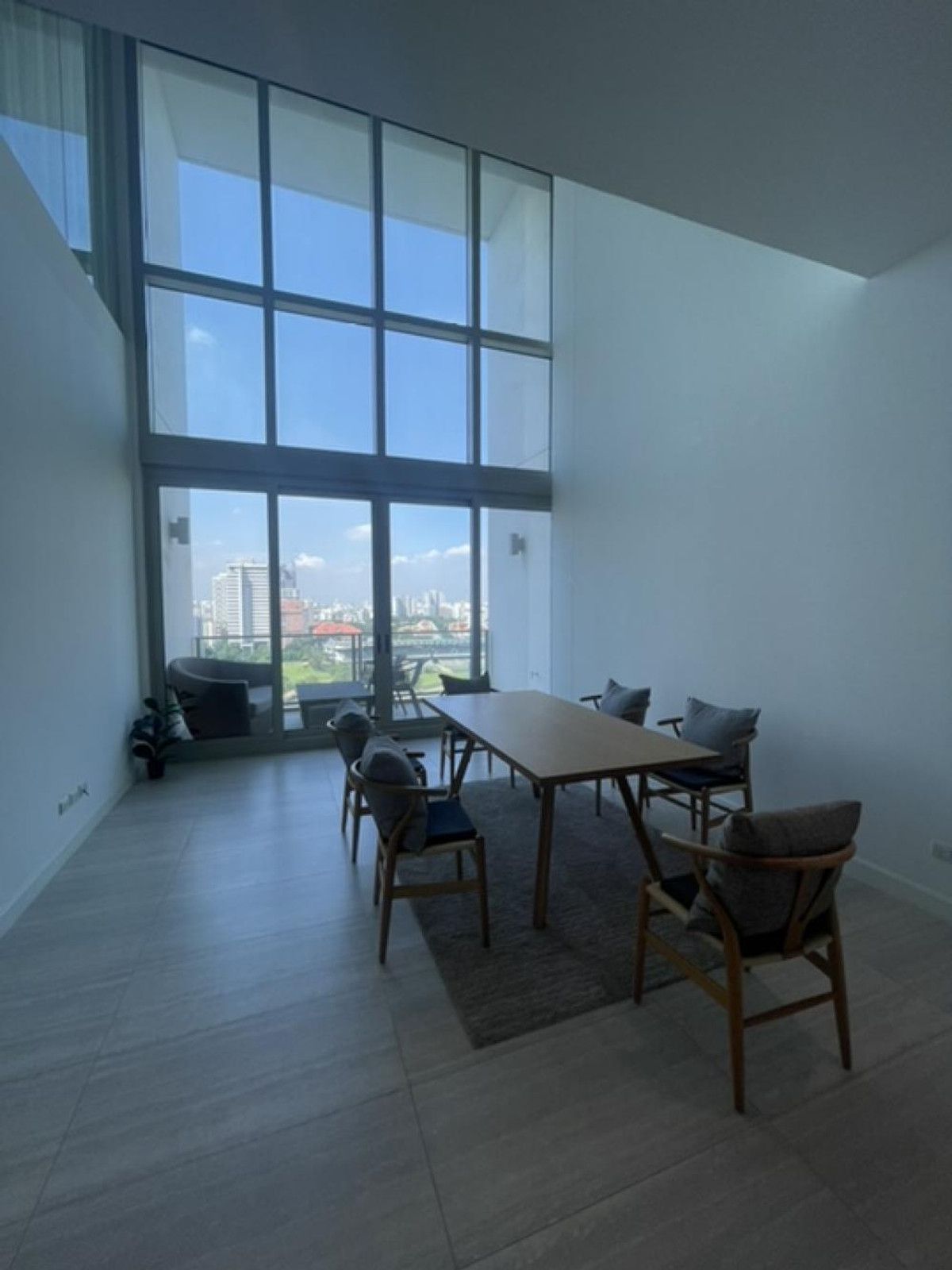 For RentCondoWitthayu, Chidlom, Langsuan, Ploenchit : 🏠✨ 185 Rajadamri | 2-Bedroom Condo for Rent (HBH-ST-217)