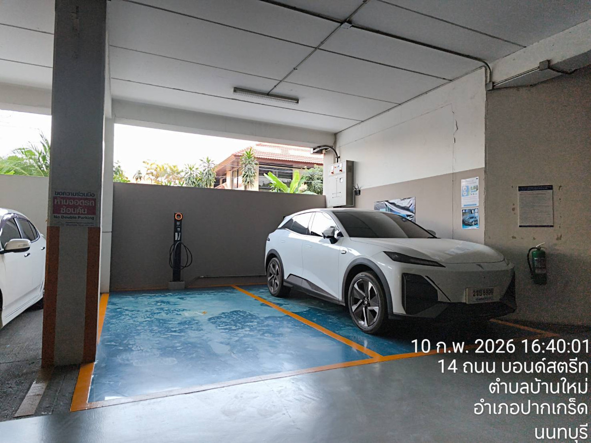 ให้เช่าคอนโดแจ้งวัฒนะ เมืองทอง : ปล่อยเช่า The Lake Condominium   วิวทะเลสาบสุดอลังการสวยที่สุดในโครงการ