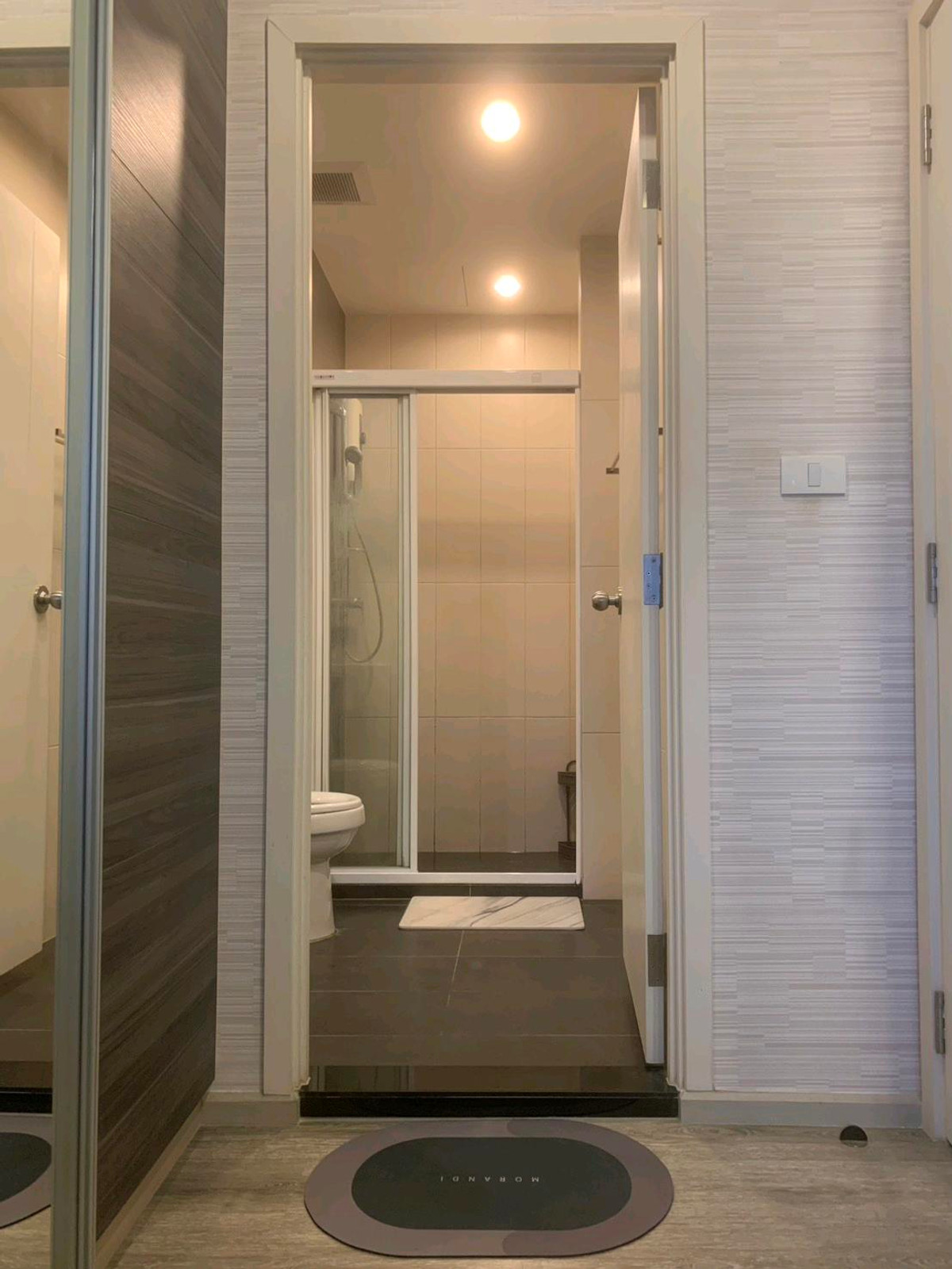 For RentCondoAri,Anusaowaree : Condo Centric Ari near BTS Ari, fully furnished, ready for sale.