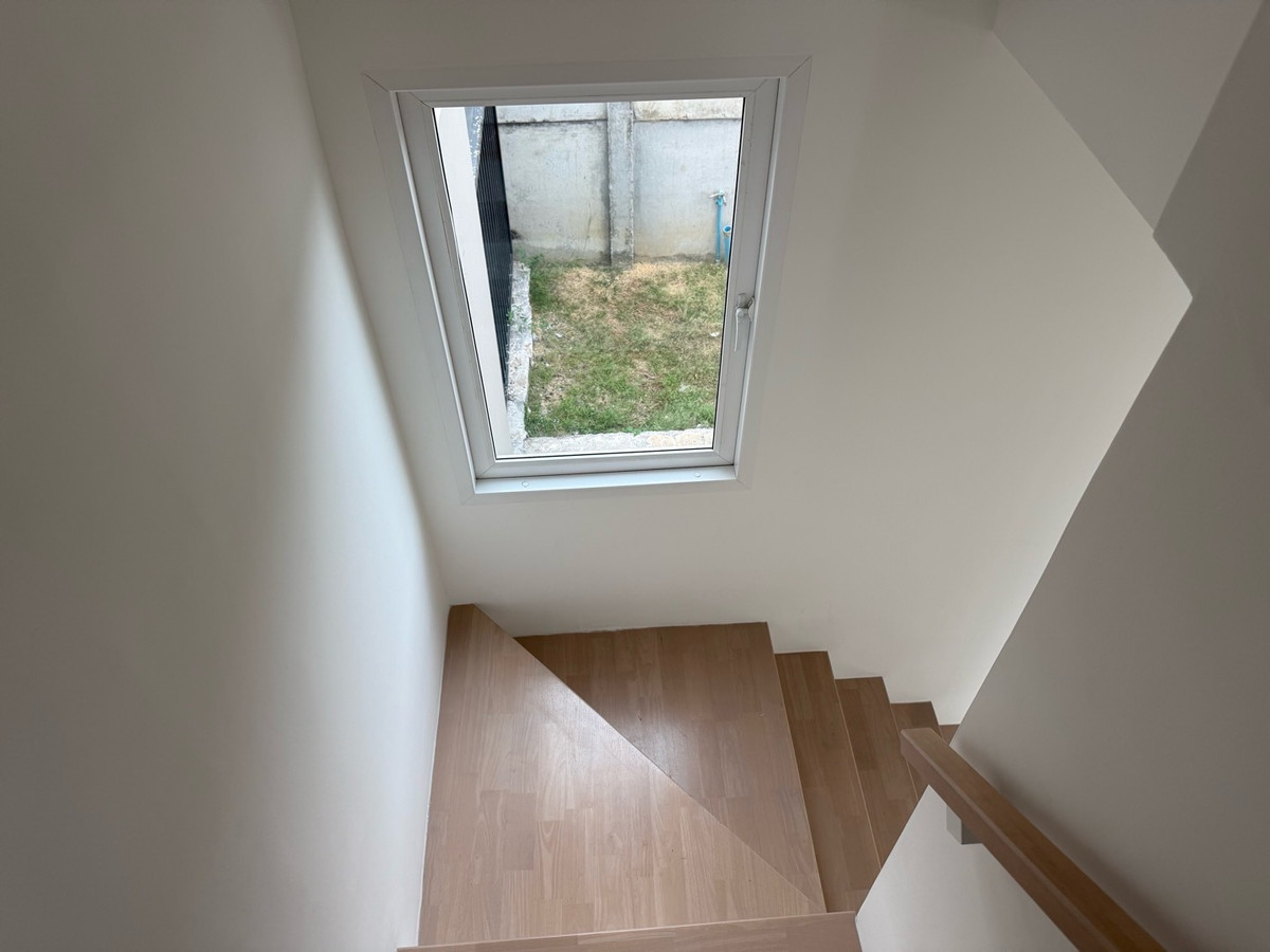 ขายทาวน์โฮมมีนบุรี-ร่มเกล้า : ทาวน์โฮมใหม่ 2 ชั้น แปลงมุมที่ดินใหญ่ โครงการ Casa City รามคำแหง-มิสทีน 
ทำเลดี 5 นาที ถึง MRT สายสีส้ม 