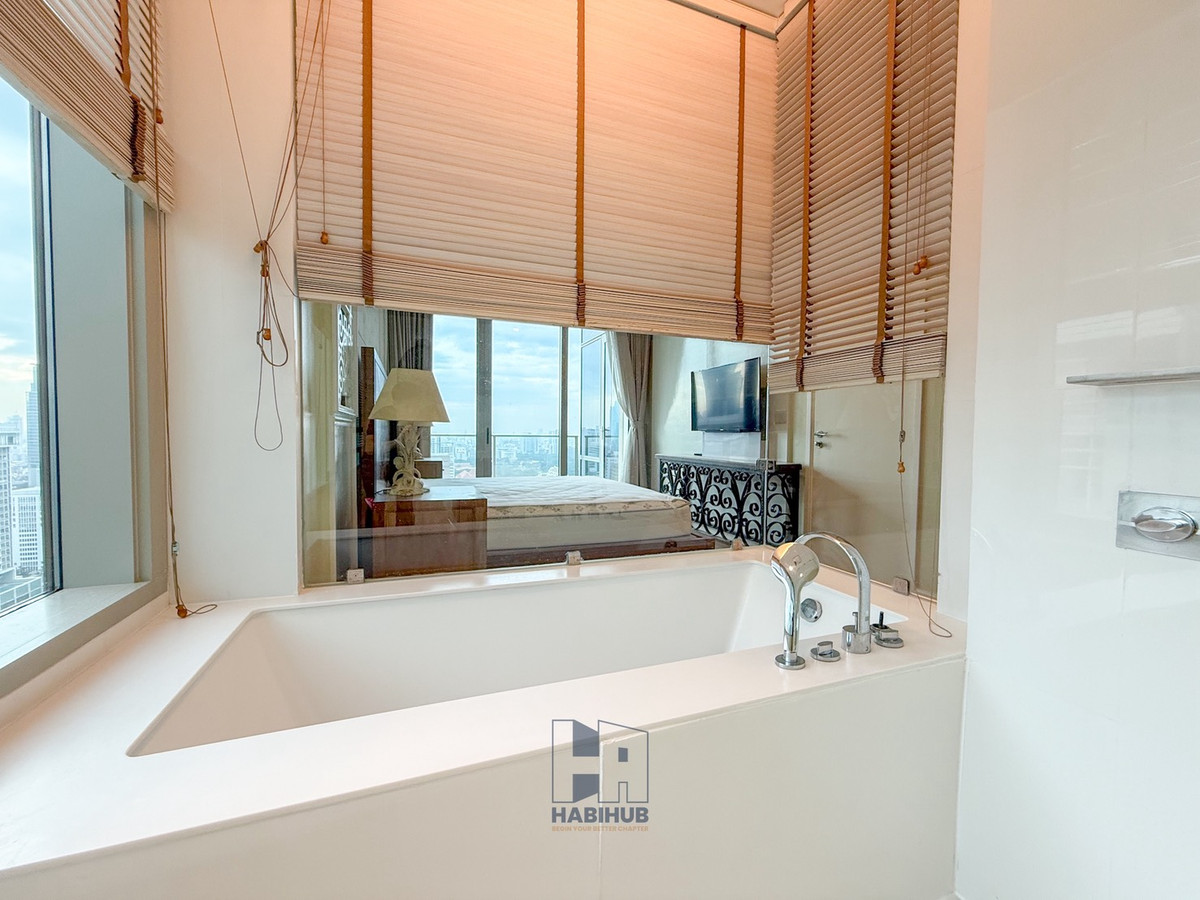 For RentCondoWitthayu, Chidlom, Langsuan, Ploenchit : 🏠✨ 185 Rajadamri | 2-Bedroom Condo for Rent (HBH-ST-213)