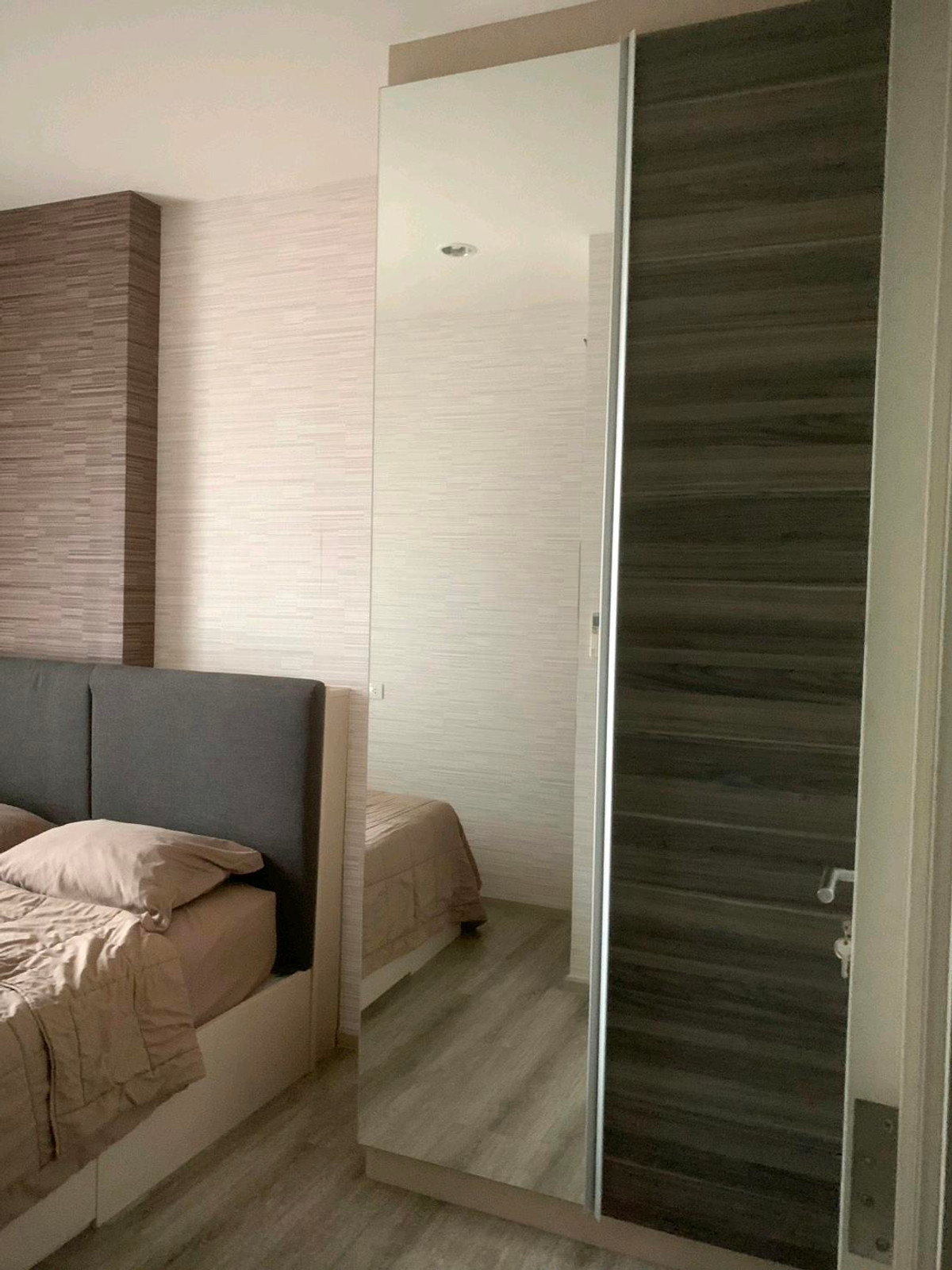 For RentCondoAri,Anusaowaree : Condo Centric Ari near BTS Ari, fully furnished, ready for sale.