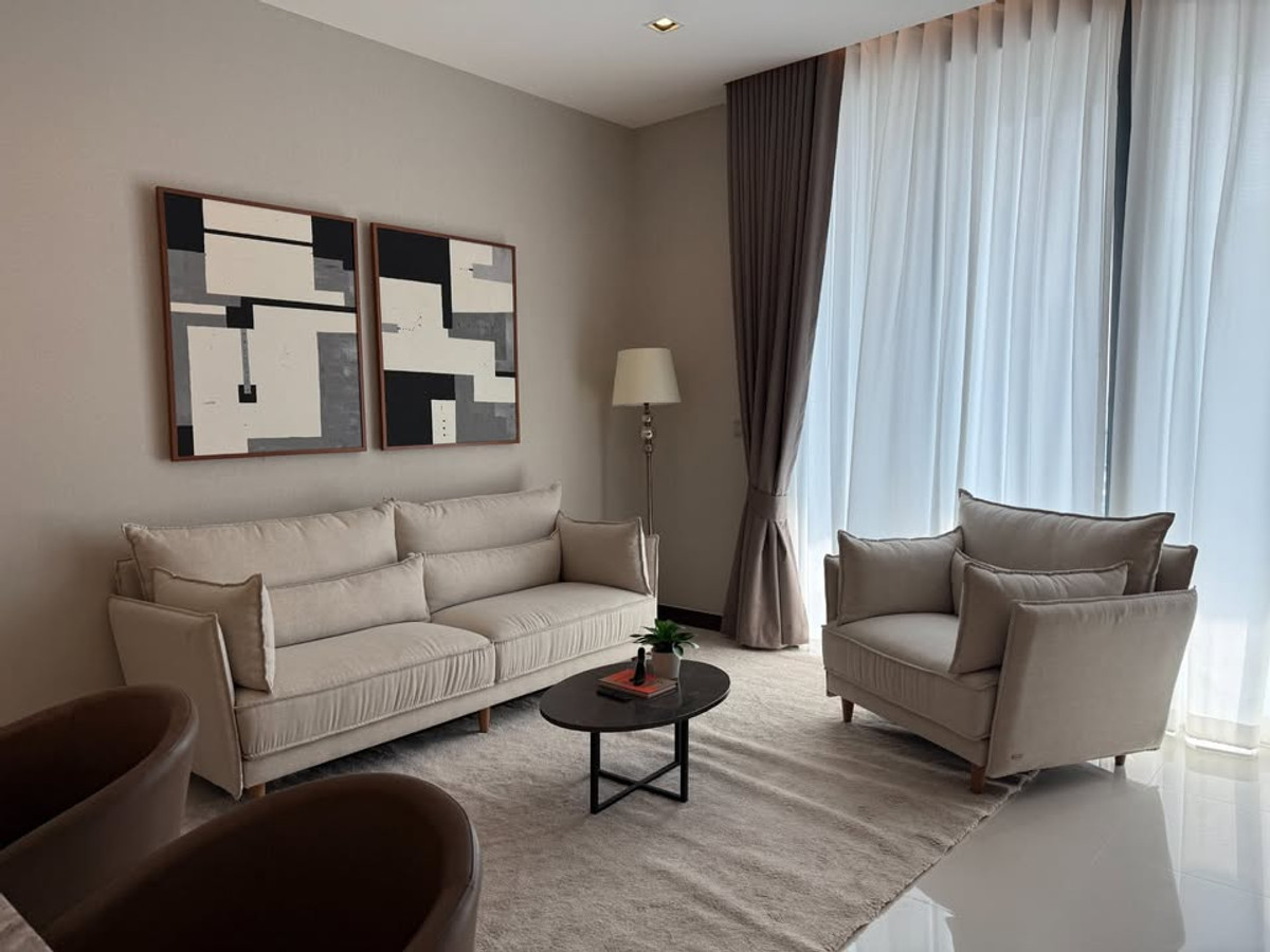 For RentCondoNana, North Nana,Sukhumvit13, Soi Nana : ⭐️ Q1 Sukhumvit ⭐️2 bedrooms, 2 bathrooms, beautiful room, fully furnished with electrical appliances.