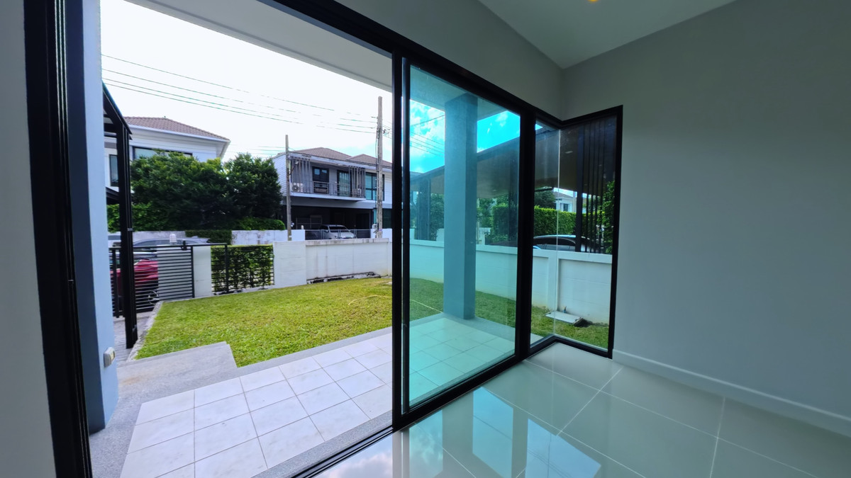 ขายบ้านพระราม 5 ราชพฤกษ์ บางกรวย : บ้านมือหนึ่ง …. ราคามือสอง ทำเลติดถนนราชพฤกษ์