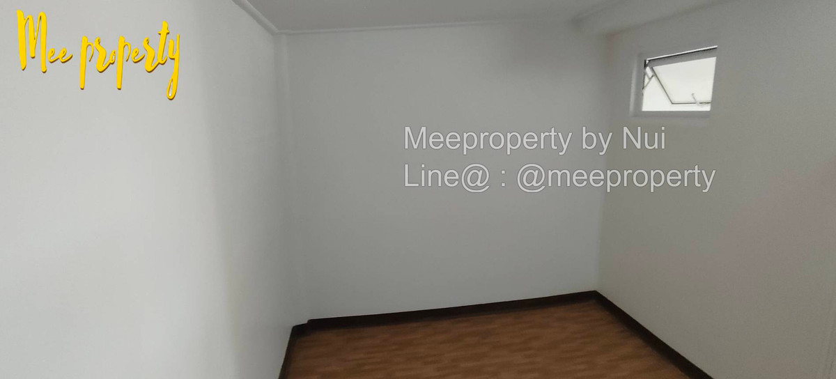 ขายทาวน์โฮมพระราม 2 บางขุนเทียน : ขายด่วน! ทาวน์โฮม 3 ชั้น แปลงมุม รีโนเวทใหม่ ใกล้ปากซอยพระราม 2 ซอย 27 เพียง 170 เมตร (1 นาที)  ห้ามพลาด! ทาวน์โฮมทำเลดี รีโนเวทใหม่พร้อมอยู่!  ME-248 