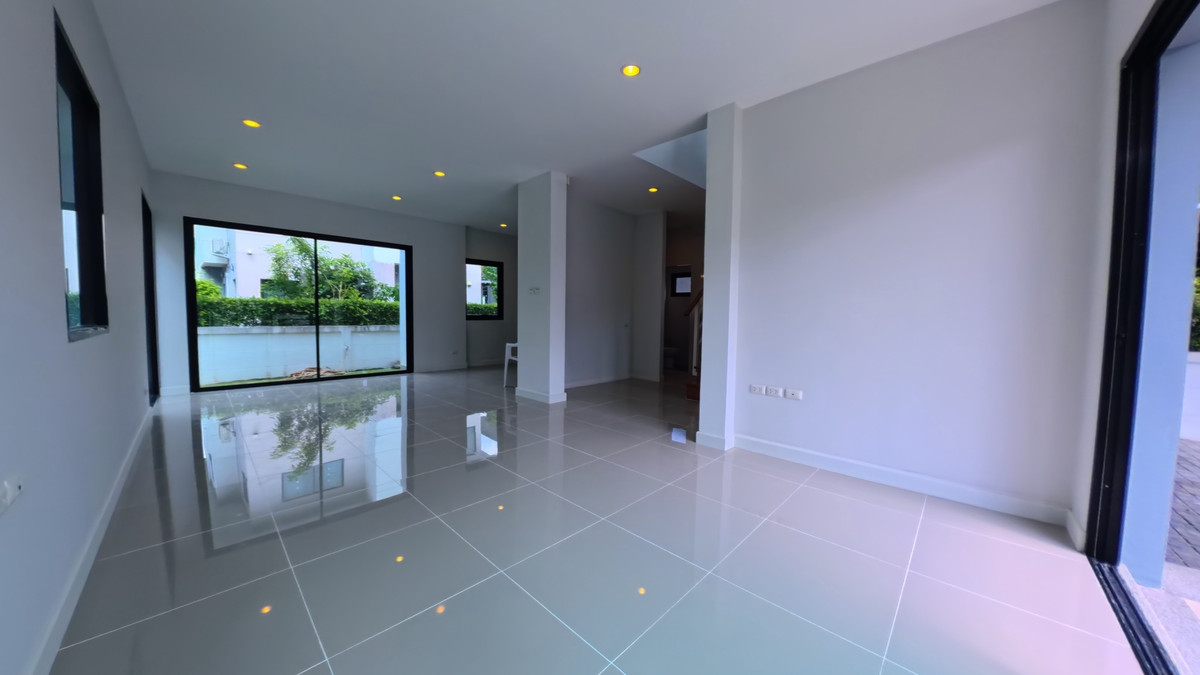 ขายบ้านพระราม 5 ราชพฤกษ์ บางกรวย : บ้านมือหนึ่ง …. ราคามือสอง ทำเลติดถนนราชพฤกษ์