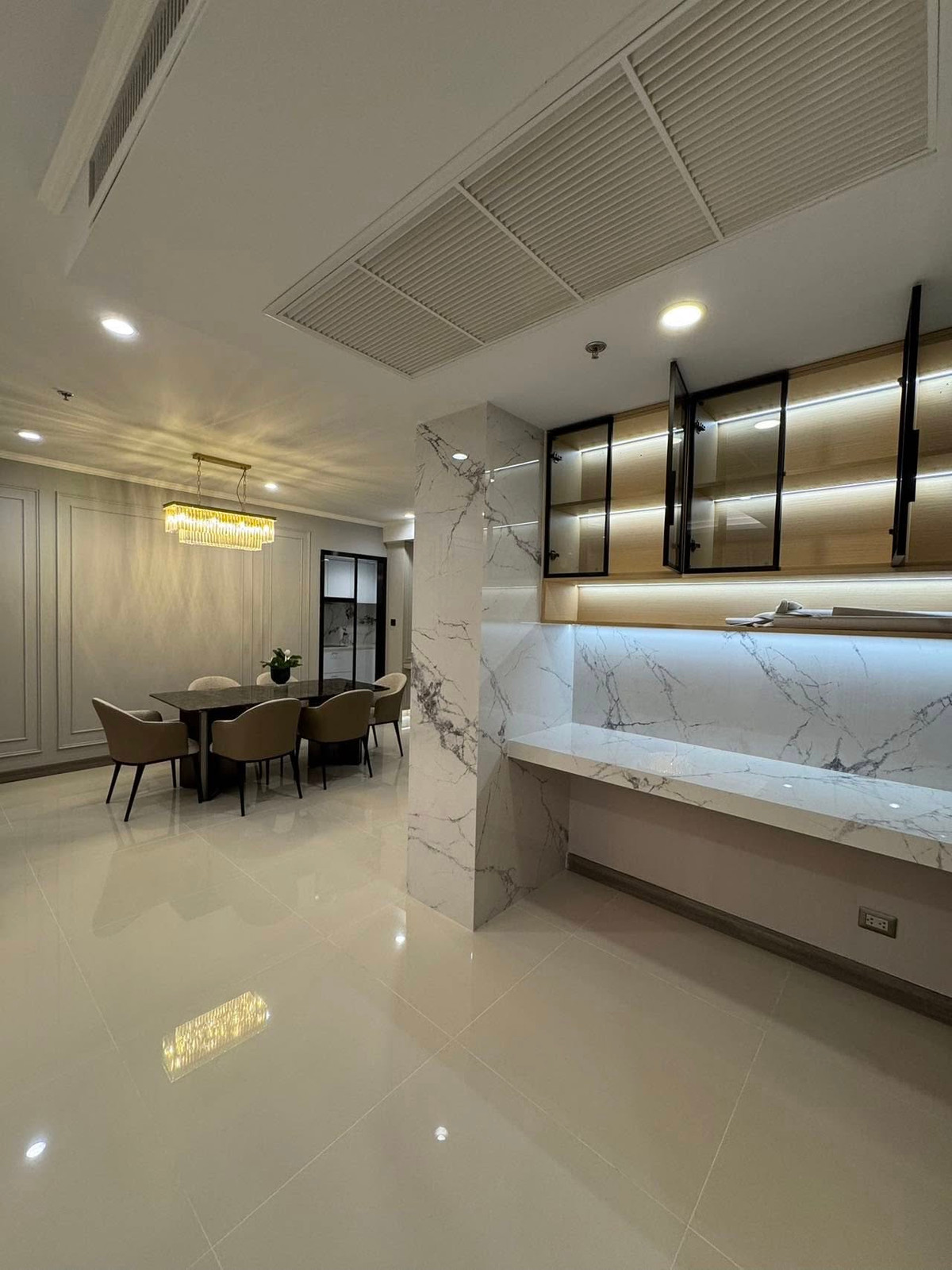 ให้เช่าคอนโดสุขุมวิท อโศก ทองหล่อ : PFD-08071 ให้เช่า Supalai Oriental สุขุมวิท 39 3 นอน ไซส์ใหญ่อลังการ 140 ตรม. ใกล้ BTS พร้อมพงษ์