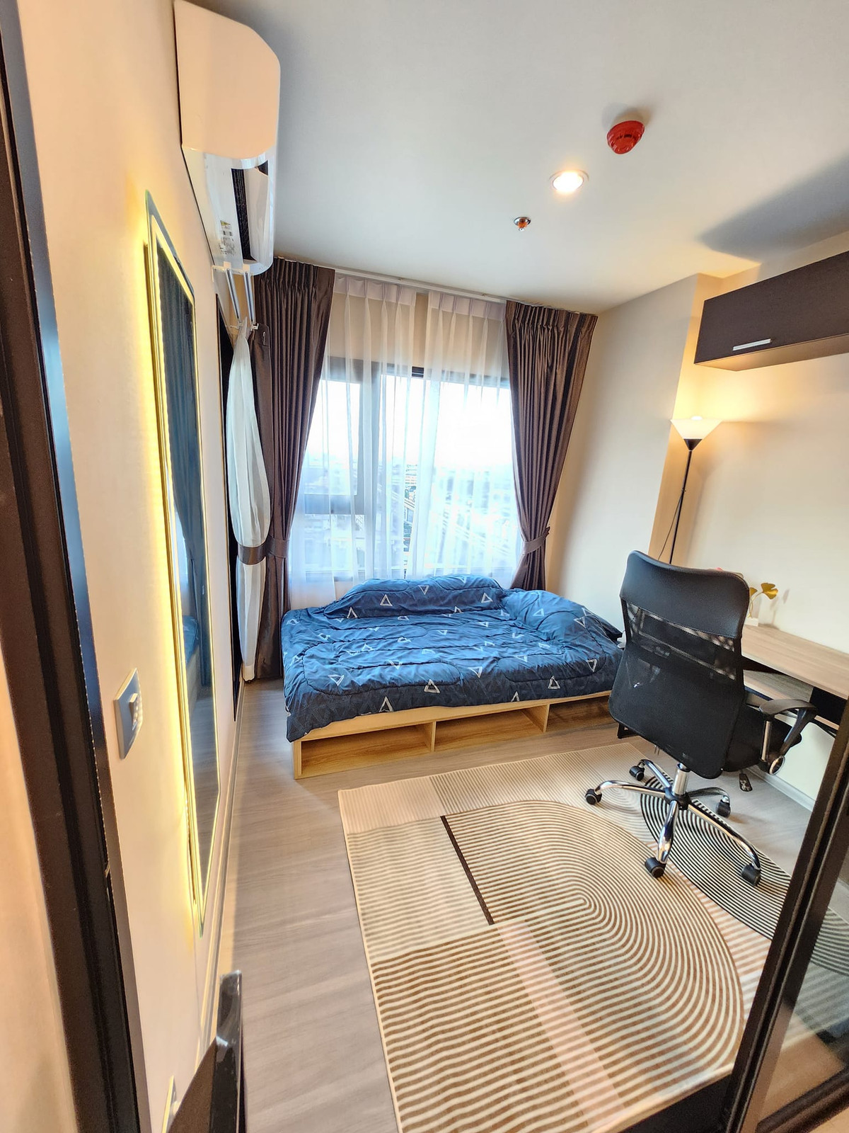 For RentCondoSamut Prakan,Samrong : PFD-08069 For rent Aspire Erawan Prime 2 bedrooms, 35 sq m., 15th floor, next to BTS Chang Erawan.