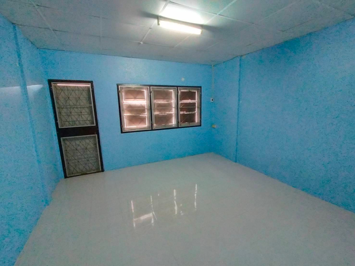 ให้เช่าทาวน์โฮมมีนบุรี-ร่มเกล้า : ⚡ ให้เช่า ทาวน์โฮม 2 ชั้น ซอย รามคำแหง 188 ขนาด 17 ตร.ว. ⚡