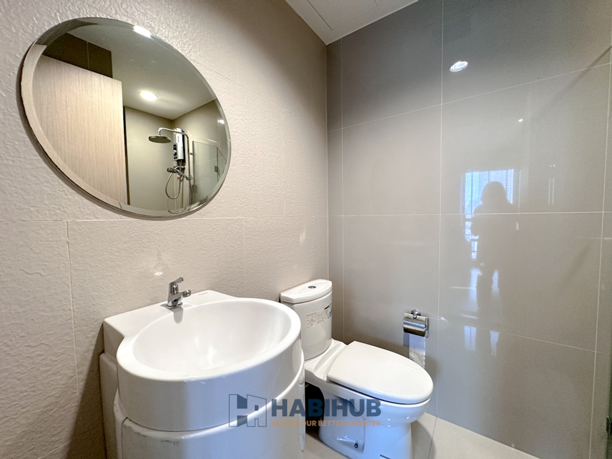 ขายคอนโดพระราม 9 เพชรบุรีตัดใหม่ RCA : 💎  ห้องสวยหายาก Rhythm Asoke 2  ( ริทึ่ม อโศก 2 )  ราคาคุ้ม พร้อมเข้าอยู่ (HBH-HL-4)