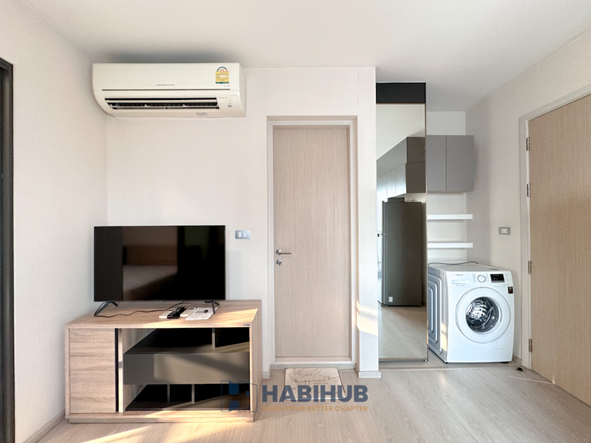 ขายคอนโดพระราม 9 เพชรบุรีตัดใหม่ RCA : 💎  ห้องสวยหายาก Rhythm Asoke 2  ( ริทึ่ม อโศก 2 )  ราคาคุ้ม พร้อมเข้าอยู่ (HBH-HL-4)