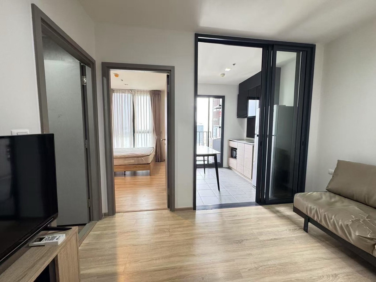 For RentCondoRama9, Petchburi, RCA : For rent: The Base Garden Rama9, ready to move in.