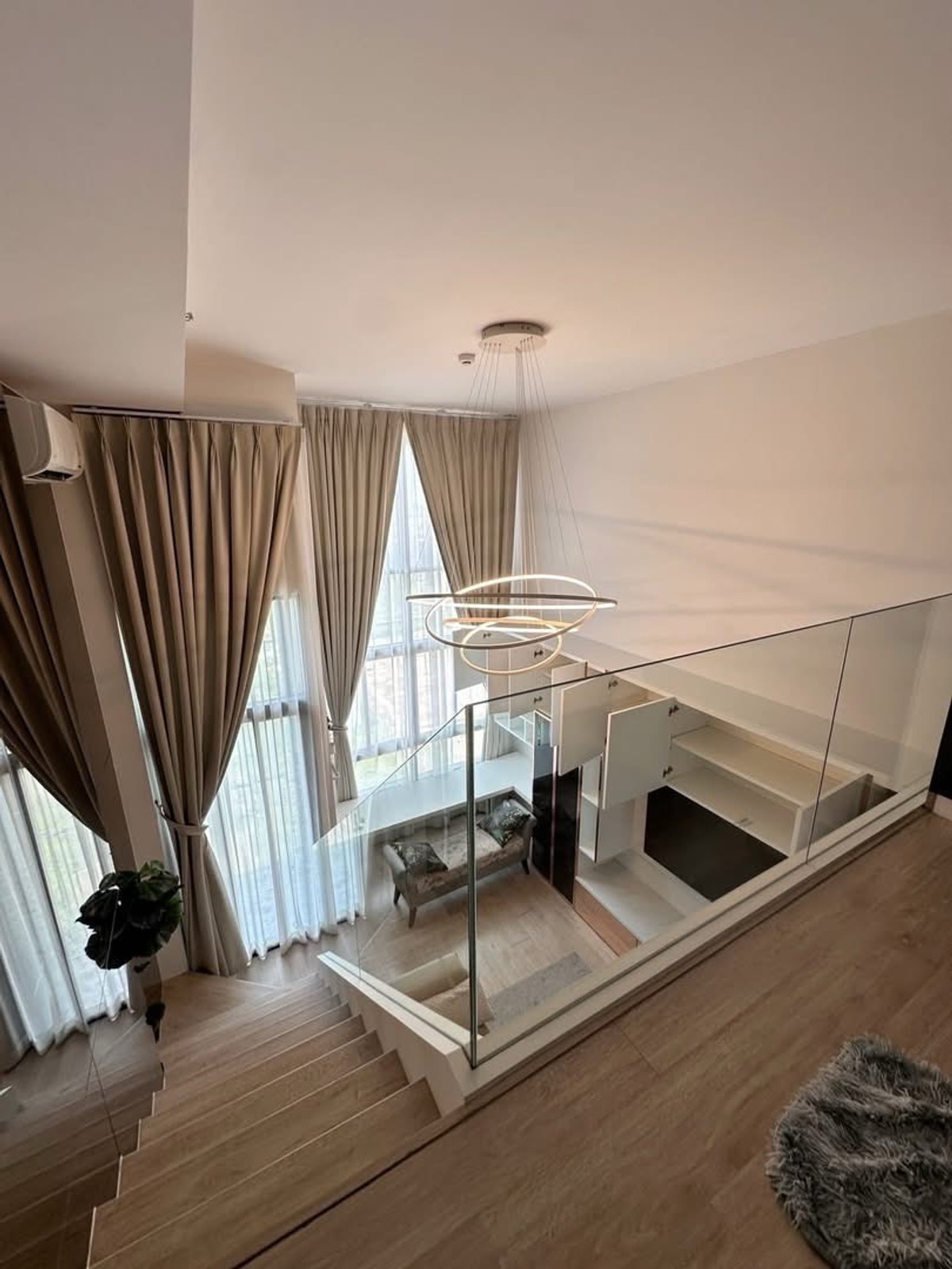 For RentCondoRama9, Petchburi, RCA : For rent IDEO NEW RAMA 9