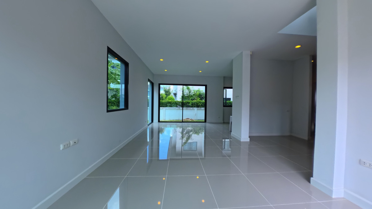 ขายบ้านพระราม 5 ราชพฤกษ์ บางกรวย : บ้านมือหนึ่ง …. ราคามือสอง ทำเลติดถนนราชพฤกษ์