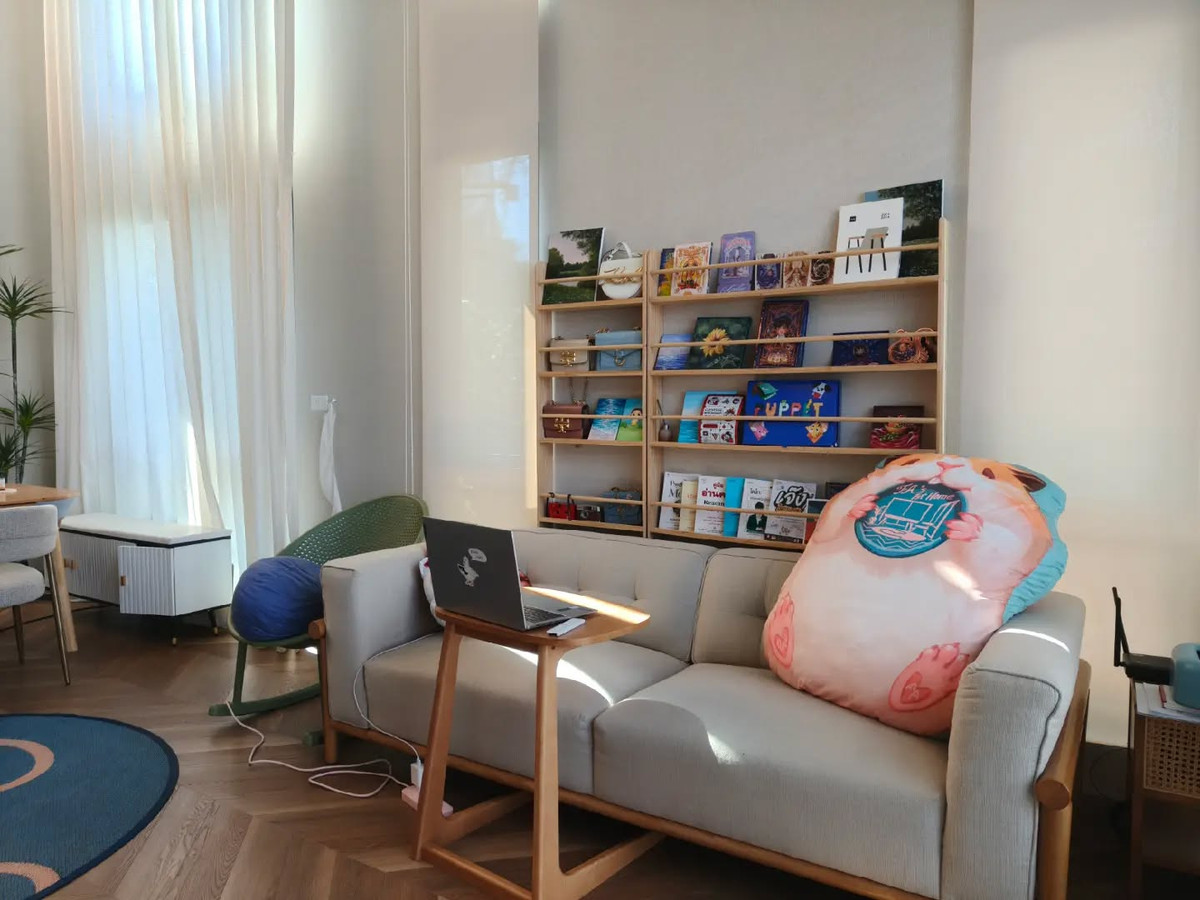 ให้เช่าทาวน์โฮมนวมินทร์ รามอินทรา : RH025126 ให้เช่า ทาวน์โฮม 2.5 ชั้น 3 ห้องนอน at Pruksa Ville Phaholyothin-Ramintra near BTS Sai Yud station